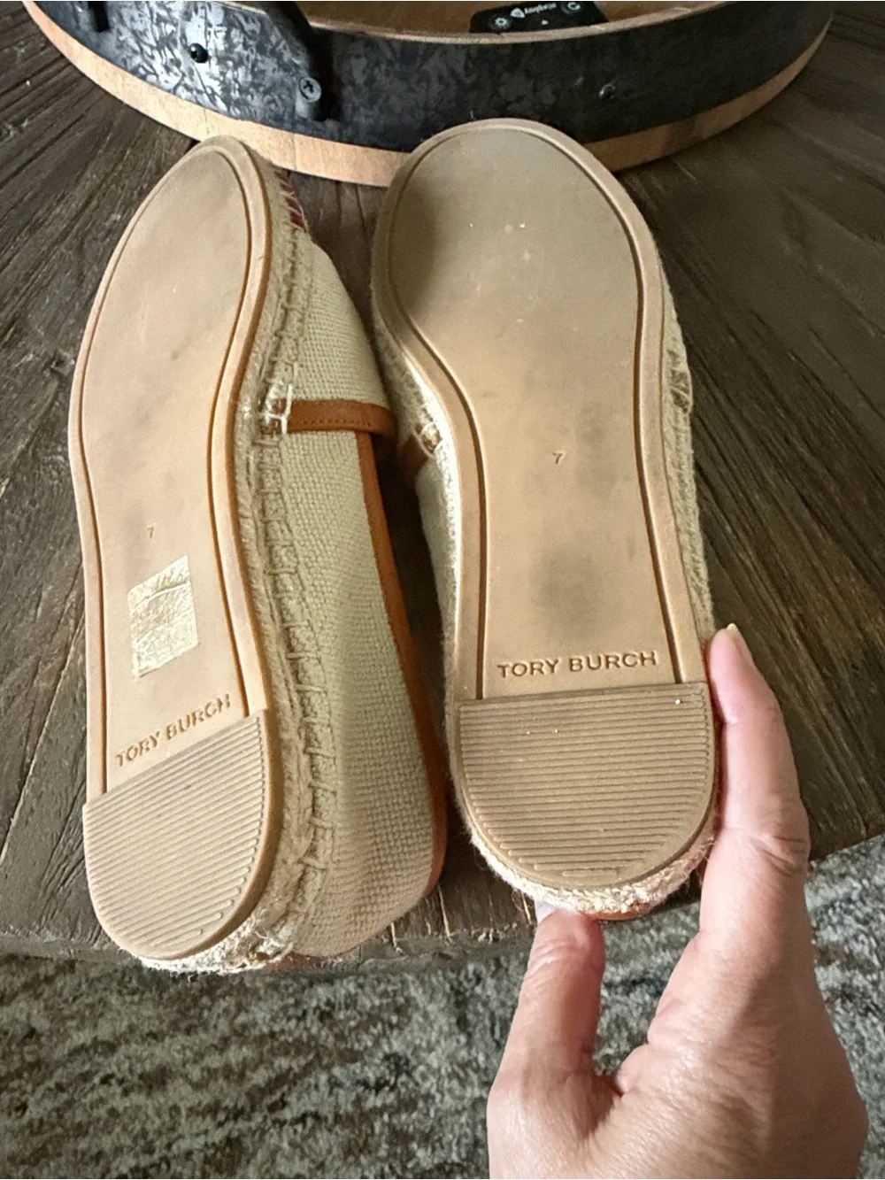 Tory Burch espadrille flat needle point tiger size 7 like new